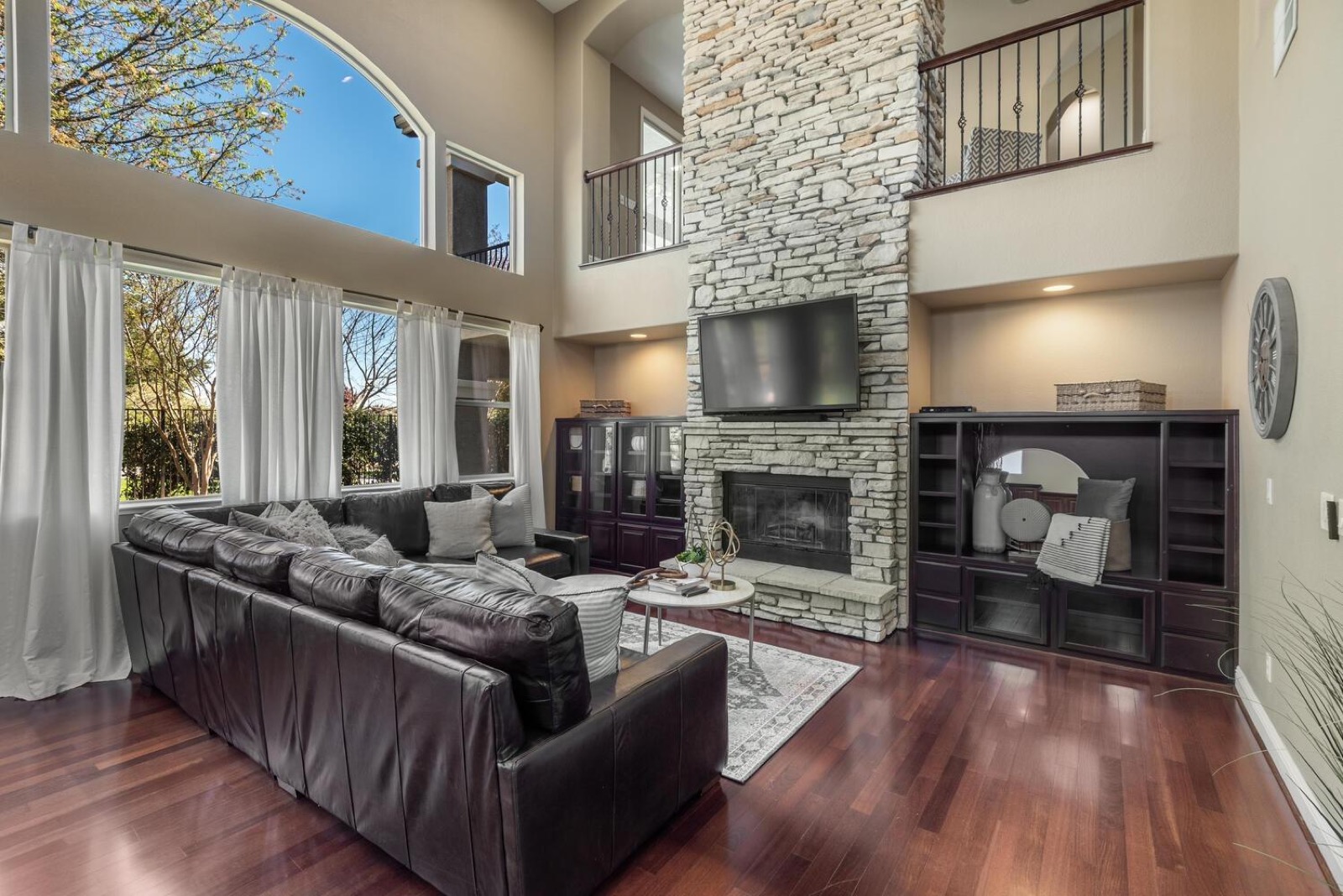 101 Diamond Grove Ct, Roseville
