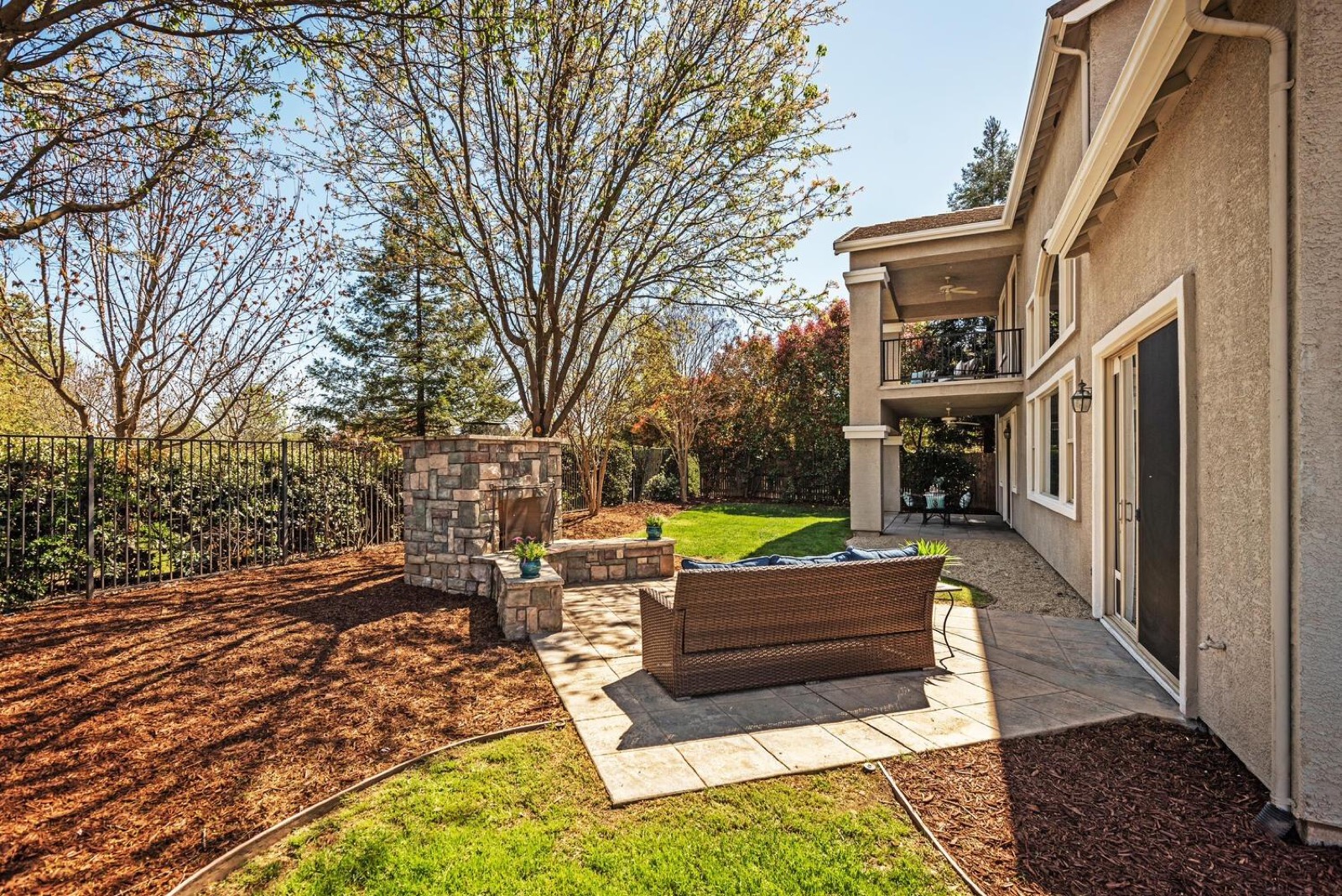 101 Diamond Grove Ct, Roseville
